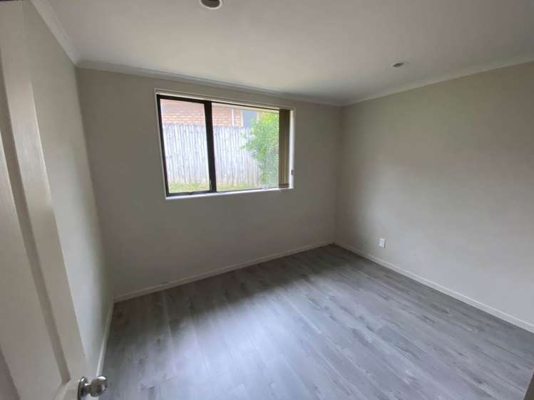 166 Keri Vista Rise Papakura_5