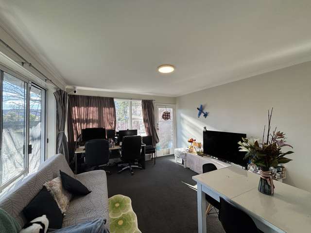 1/62 Barbour Street Waltham_2