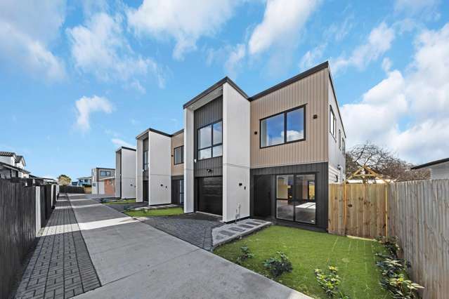 Standalone Freehold Home with 4 Spacious Rooms