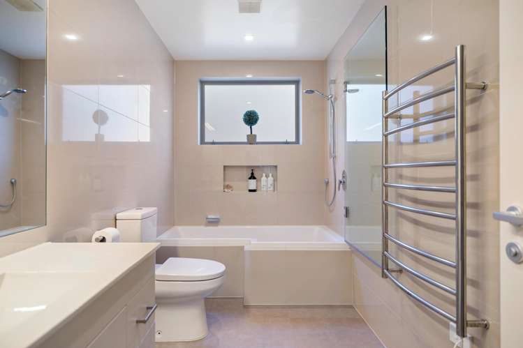 51 Mathias Terrace Arthurs Point_30