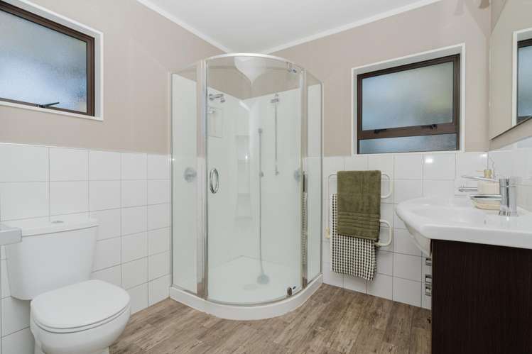 11 Hilliard Place Leamington_7