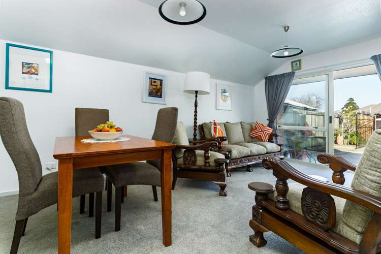 32 Bella Rosa Drive Hei Hei_22