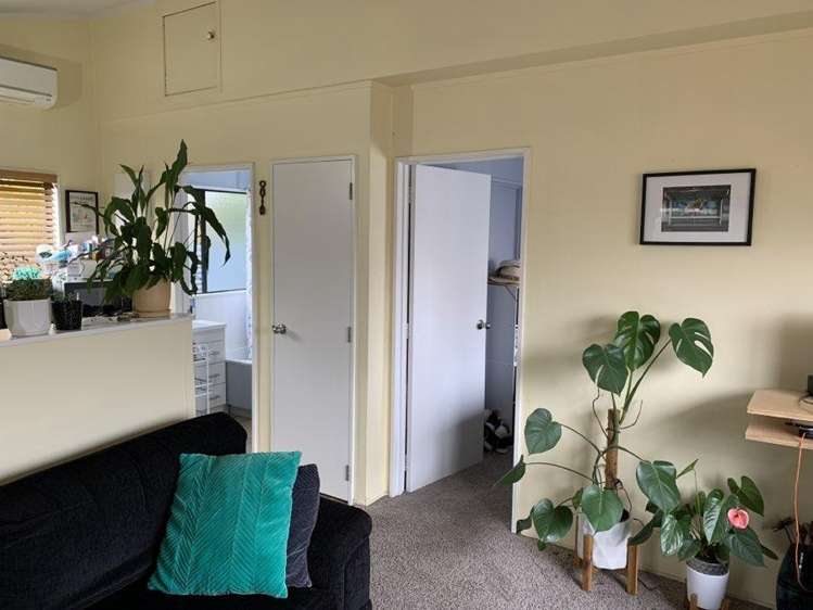 19A Campbell Street 1067_8