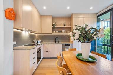 68 Scoria Crescent_4