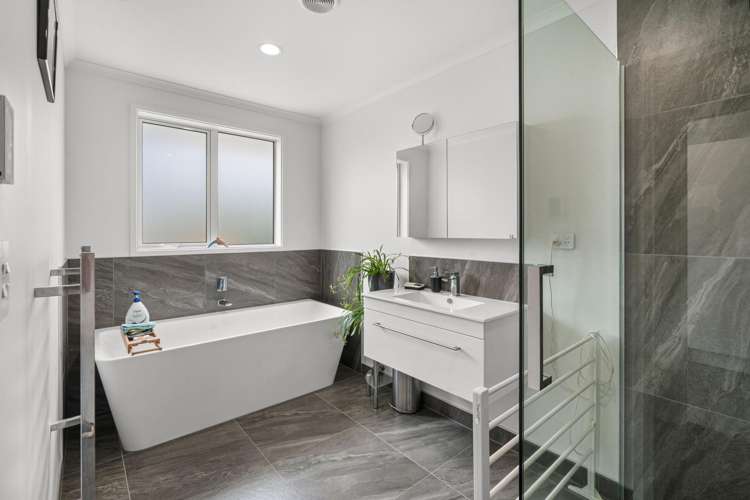 32 Whitehorn Drive Lincoln_19