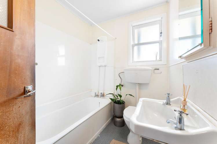 4 Pomelo Road Te Atatu South_14