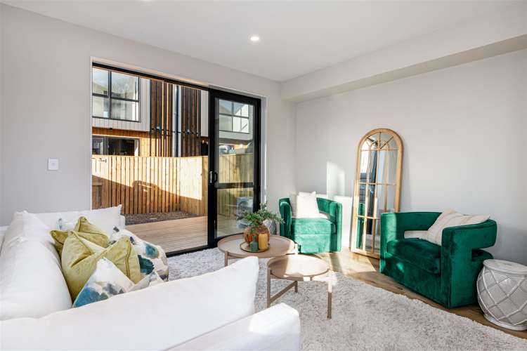 4/110 Beach Road Te Atatu Peninsula_9