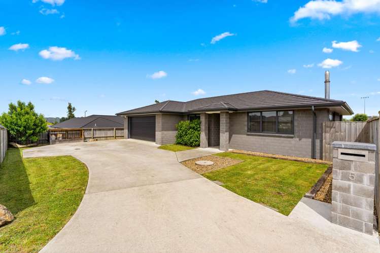 5 Tauroa Drive Tuakau_1