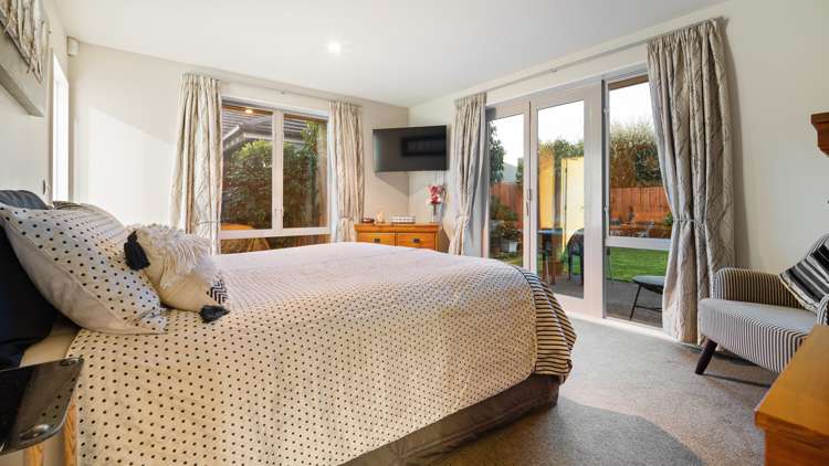 15 Len Hale Place Parklands_9