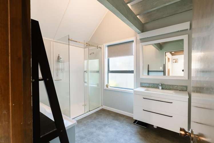 15 Roxburgh Street Glenwood_7