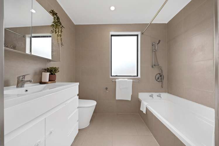 1/84 Palmers Road Clendon Park_7