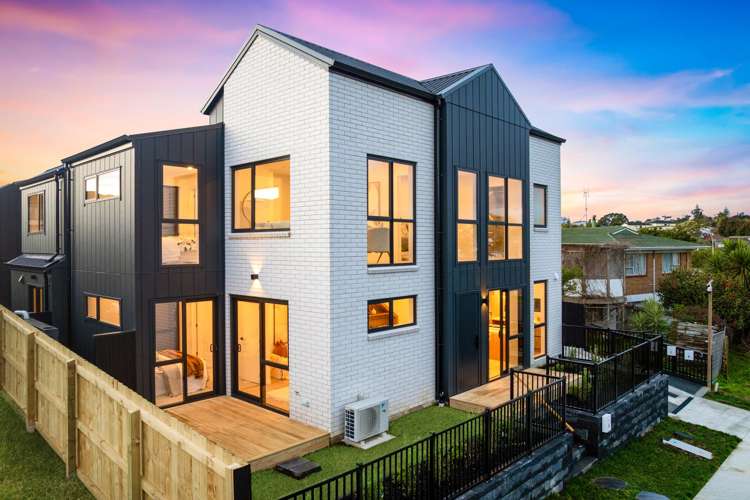 3A, 3B and 3D Towra Place Botany Downs_35
