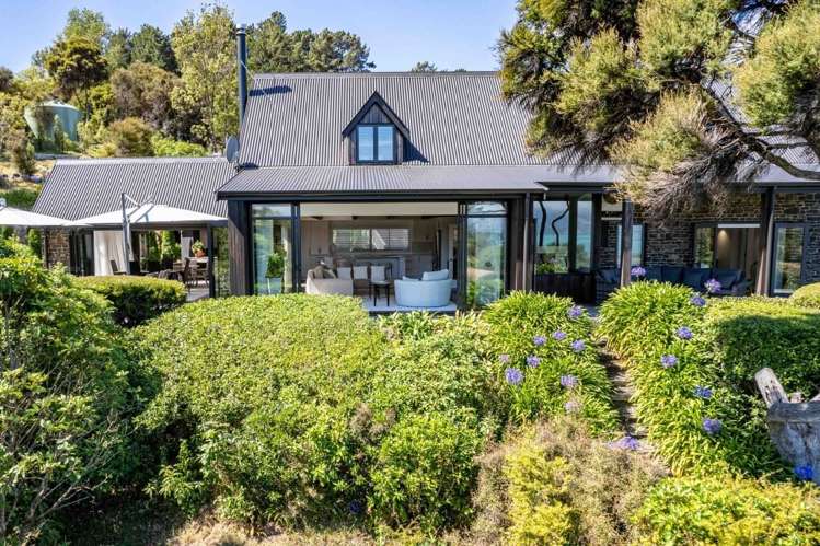 6890 Christchurch Akaroa Road Takamatua_82