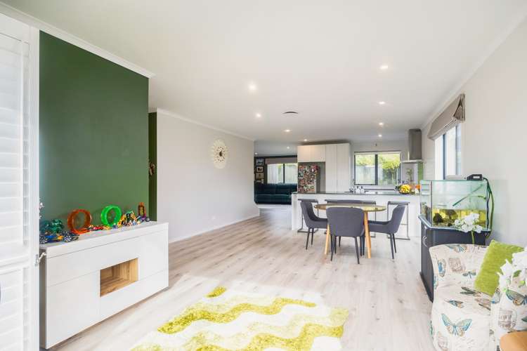 33 Manutewhau Road Massey_11