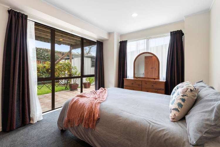 31 Clark Road Pahurehure_14