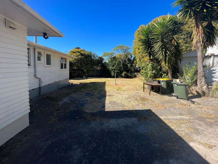 15 Surrey Street Manurewa_1