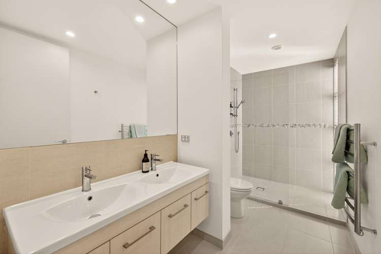 87 Glenstrae Road Redcliffs_44