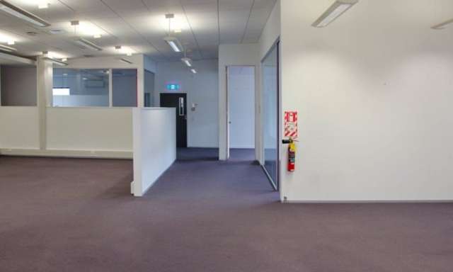 Level 1, 43 Hanson Street Mt Cook_2