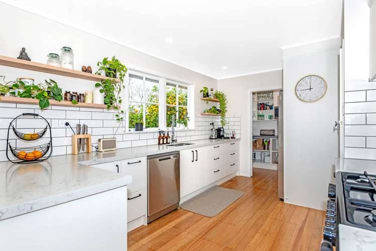 108 Rutene Road Kaiti_15