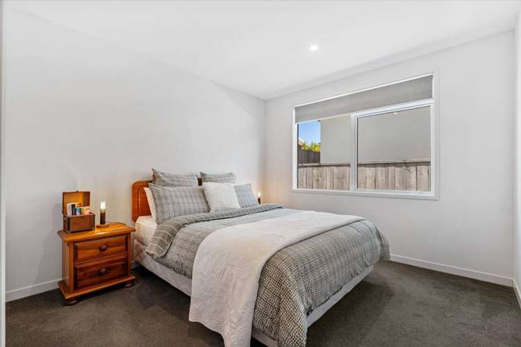 2 Laing Place Otumoetai_24