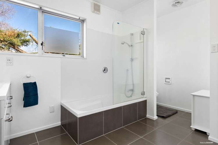 3/100 Aberdeen Road Campbells Bay_10