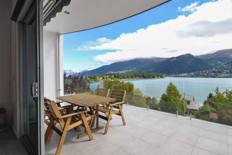 630 Peninsula Road Kelvin Heights_15