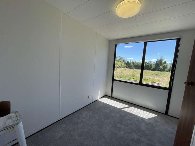 300 State Highway 16 Kumeu_8