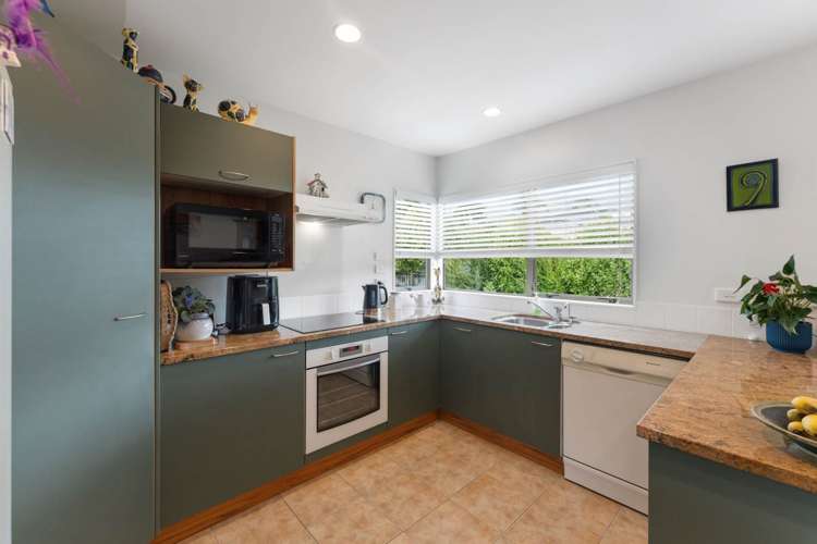 1/21 Peach Road Glenfield_7