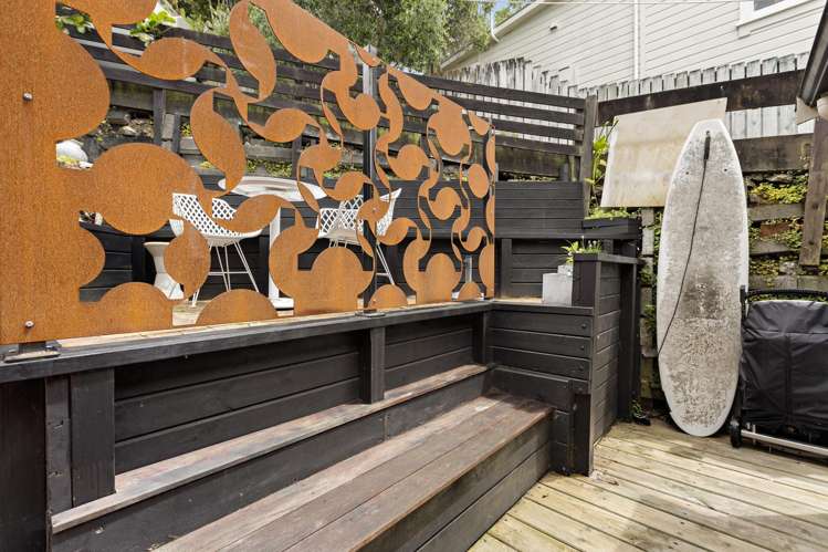 180 Sutherland Road Lyall Bay_10