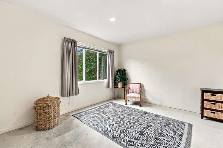 6 Coralsea Way Arkles Bay_13