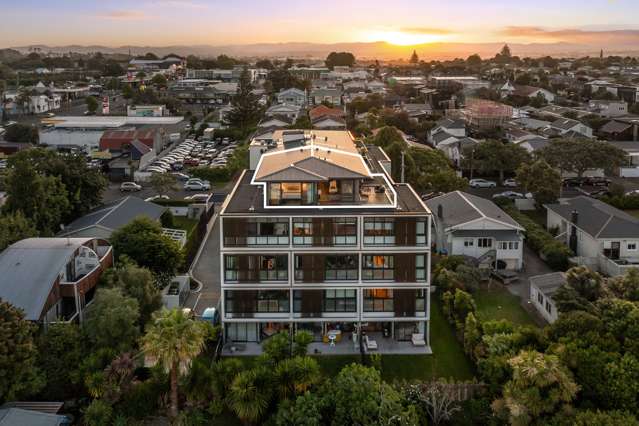 303/9 Walmer Road Point Chevalier_1