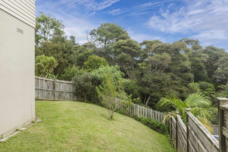 8 Lomas Way Albany_13