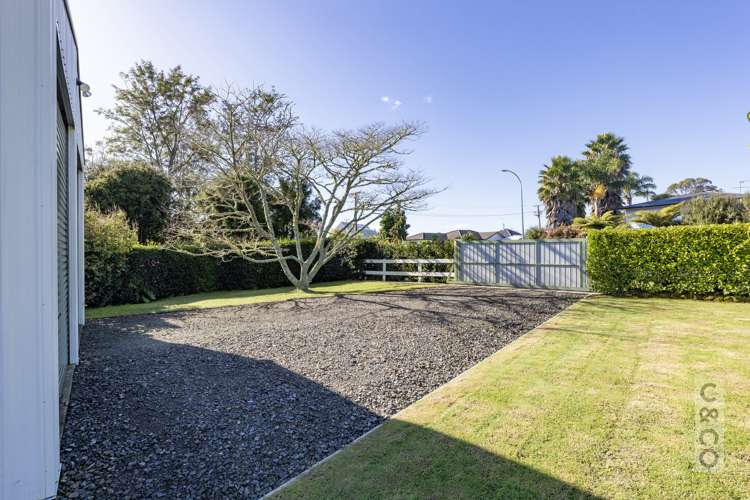 2 Applemoors Way Riverhead_7