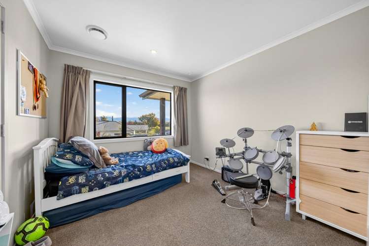 9 Opaki Meadows Lane Lansdowne_12