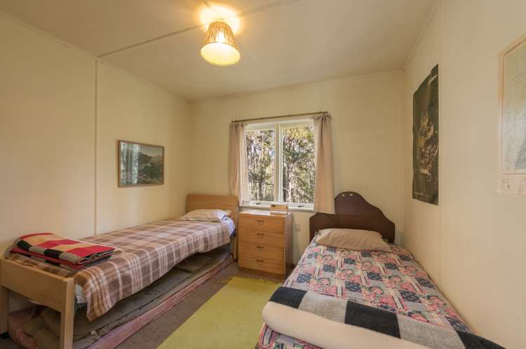 12 Baxter Street St Arnaud_9