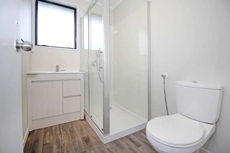 2/131 Old Wairoa Road Papakura_6