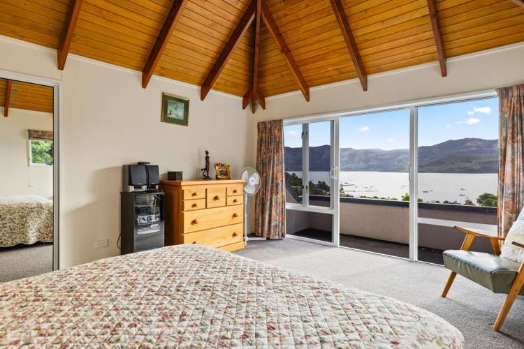 2 Settlers Hill Akaroa_12
