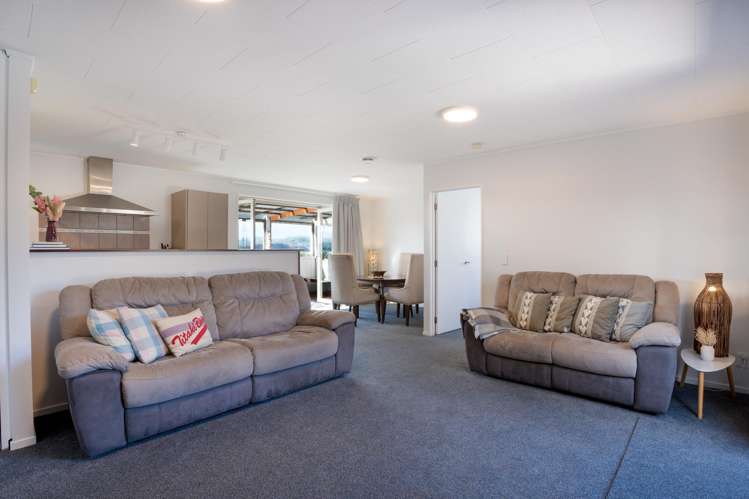 24a Hiwi Crescent Titahi Bay_4