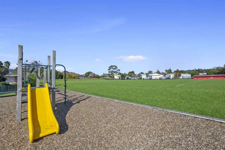 12a Croydon Road New Lynn_24