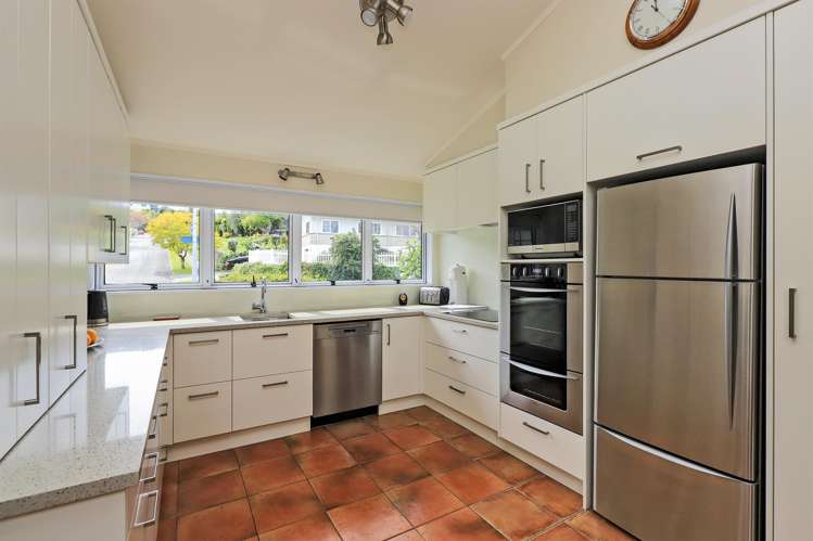 34 Kent Terrace Taradale_10