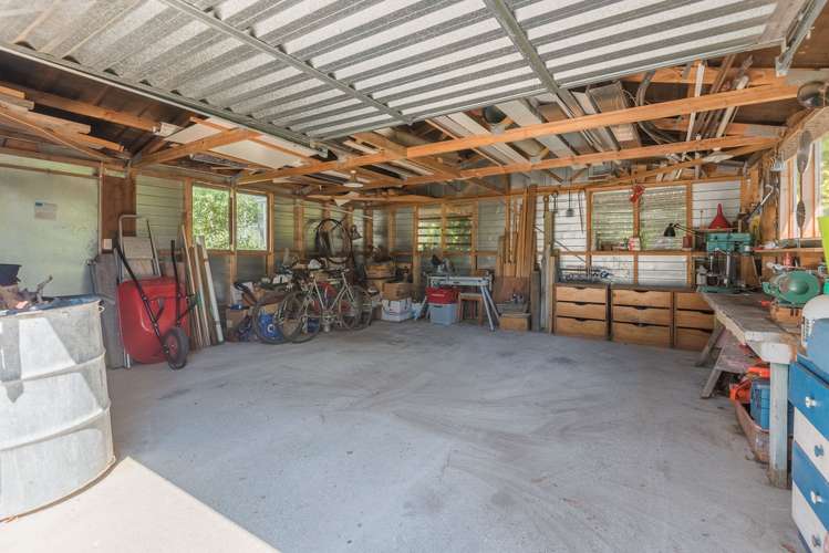 179 Capell Avenue Lake Hawea_17