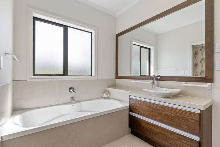 23 Whiteways Drive Dairy Flat_21