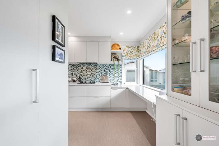 18 Holyoake Crescent Avalon_6