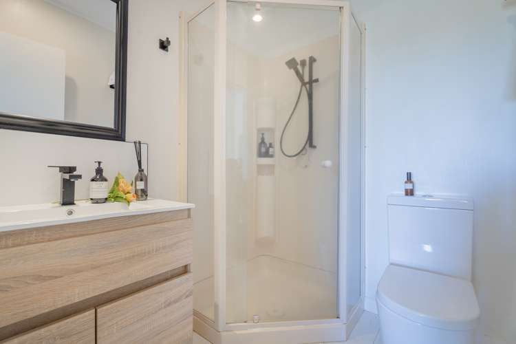 77 Grange Road Hahei_43