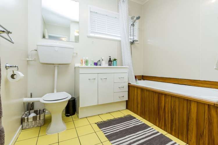 2/38 Vauxhall Road Devonport_9