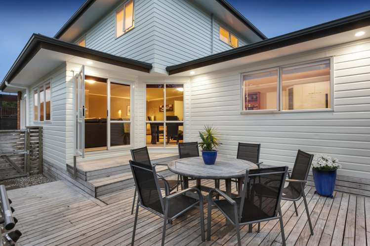 30d Derwent Crescent Titirangi_0