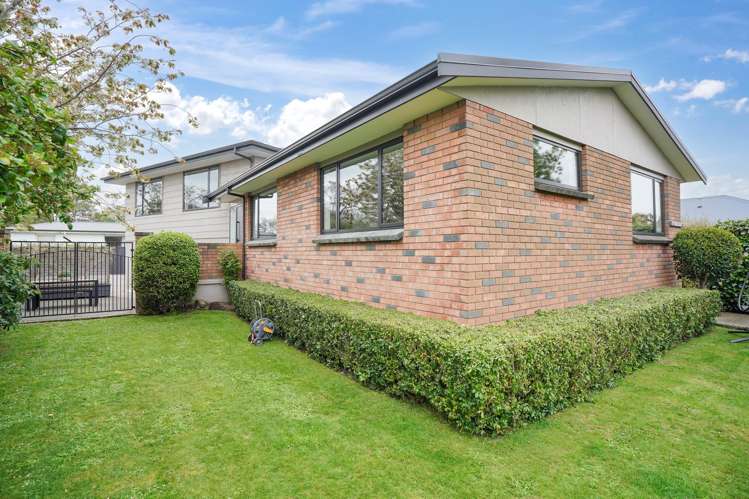 453 Herbert Street_0