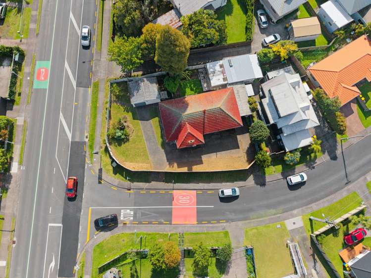 167 Te Atatu Road Te Atatu South_9