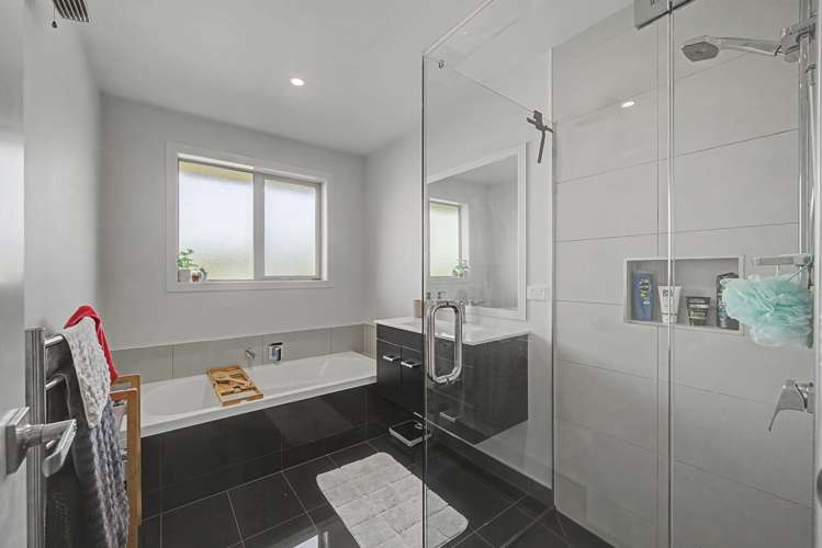 406 Flora Road East Makarewa_21