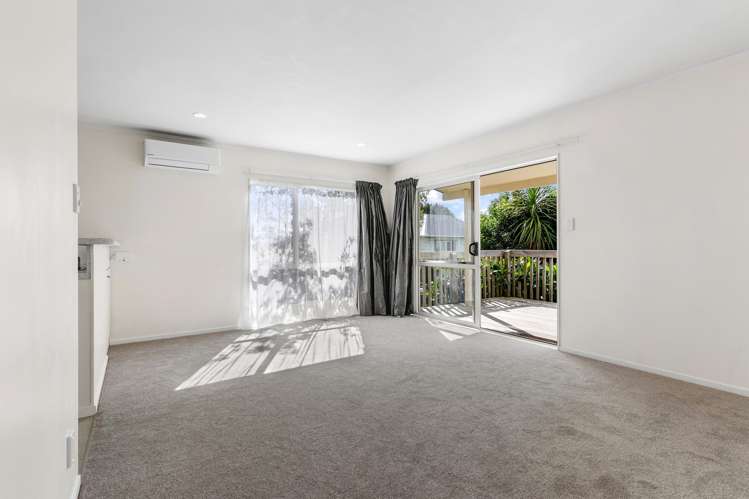 2/95 Ocean View Road Hillcrest_4